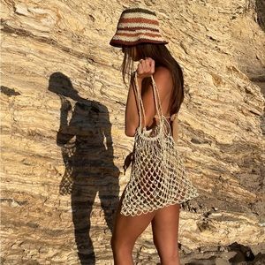 *NWT* Prima De Sur Woven Triangle Bag